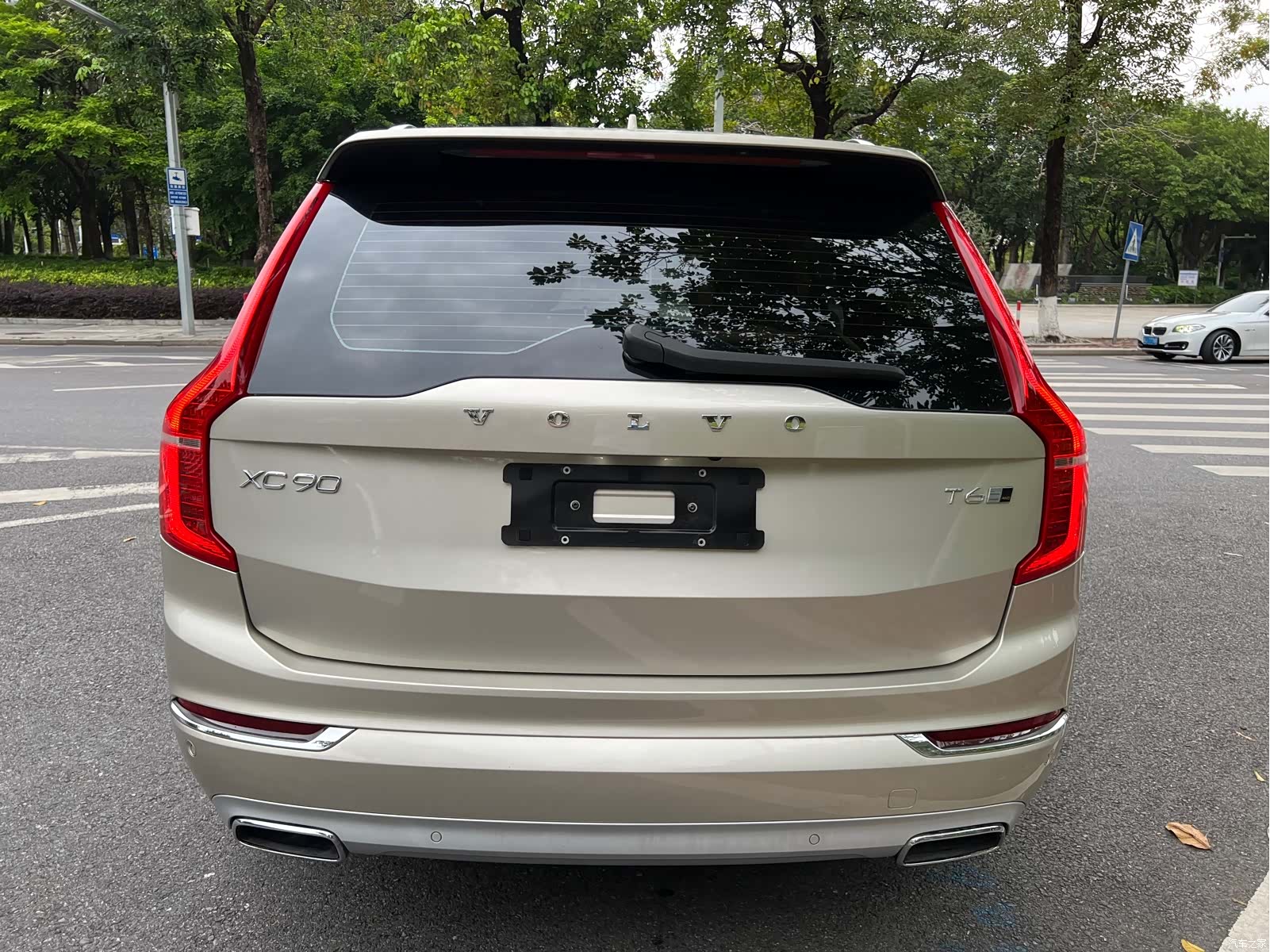 Volvo XC90, 2019 все фото