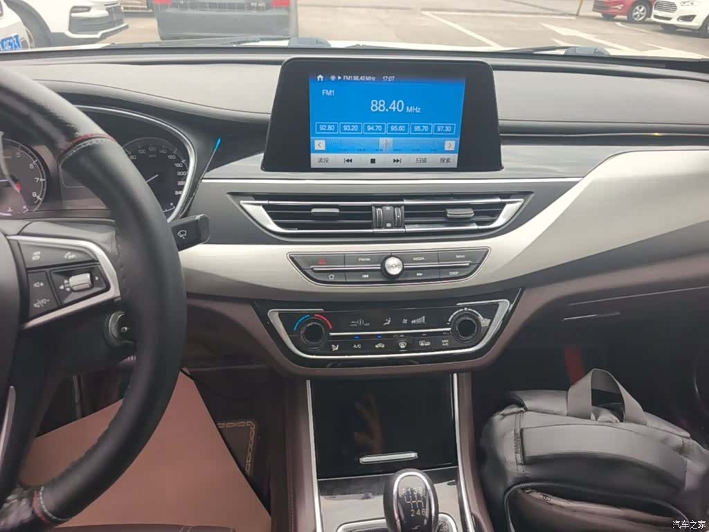 Changan CC, 2018 13