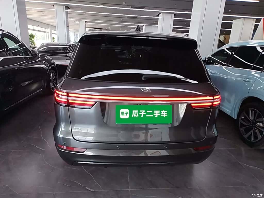 Li Auto ONE, 2022 4
