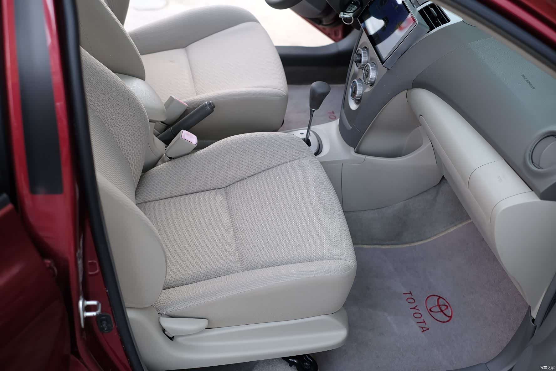 Toyota GL-S, 2012 40