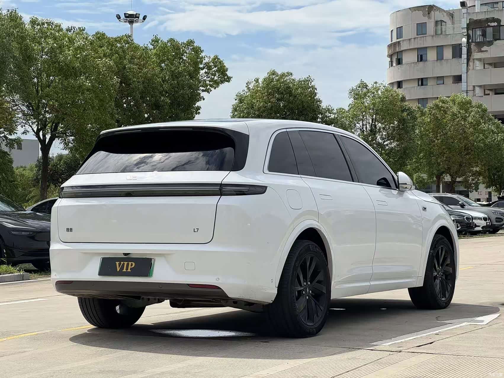 Li Auto L7, 2023 все фото