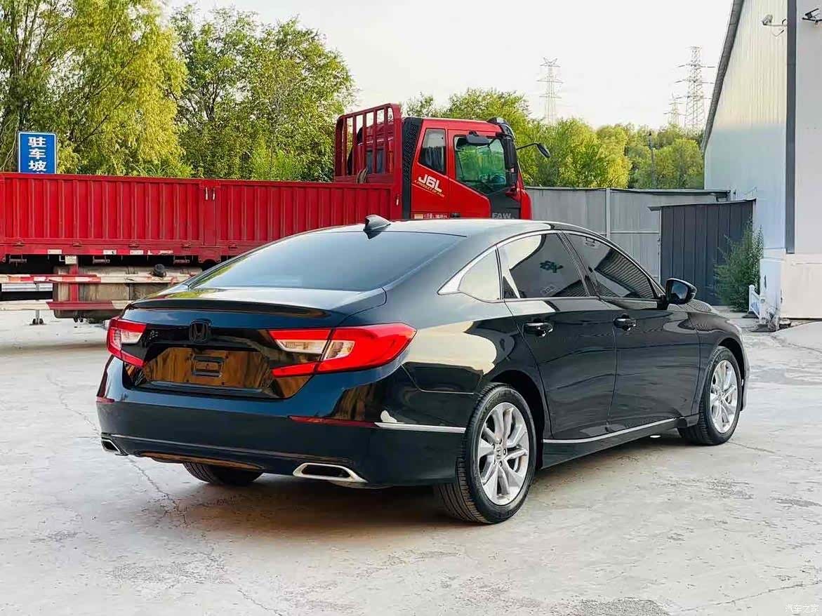 Honda Accord, 2019 8