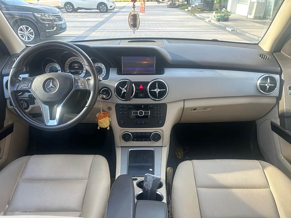 Mercedes-Benz GLK class