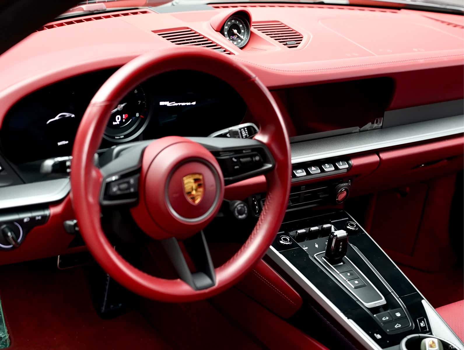 Porsche 911, 2022 10
