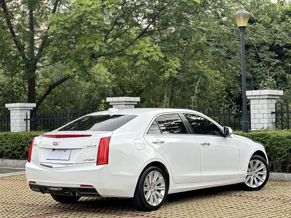 Cadillac ATS-L