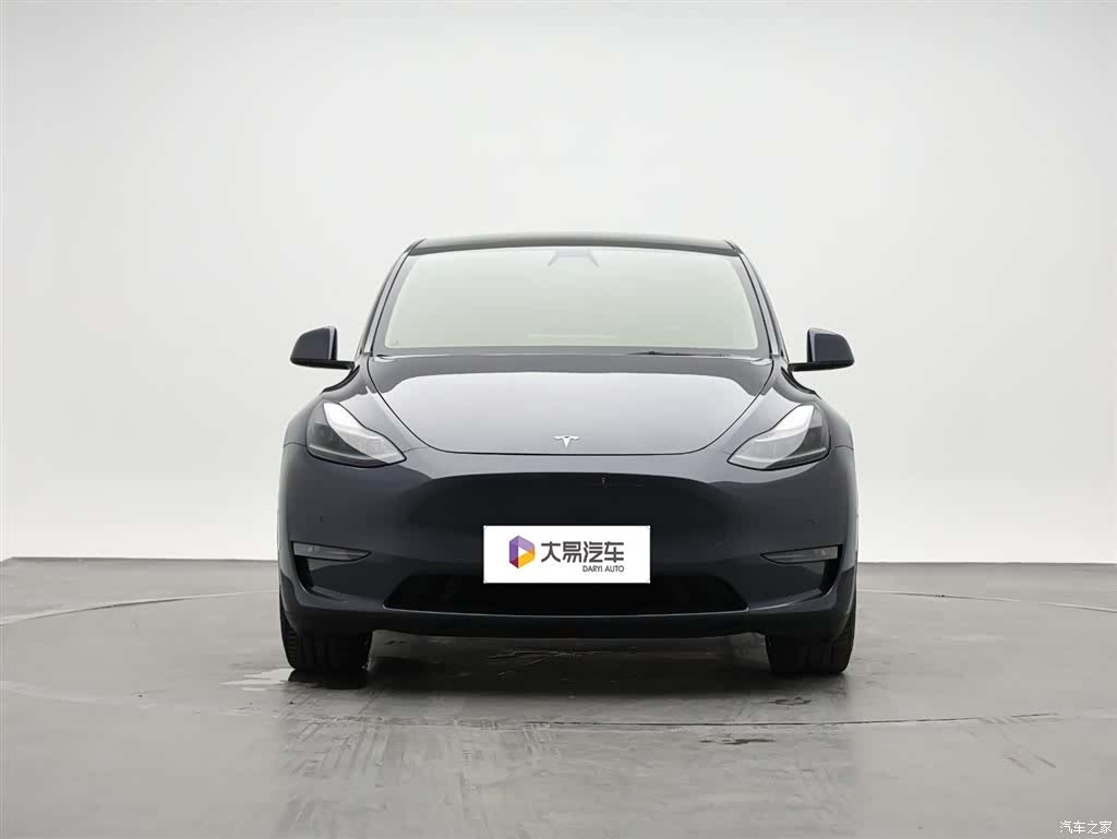 Tesla Model Y, 2021 2