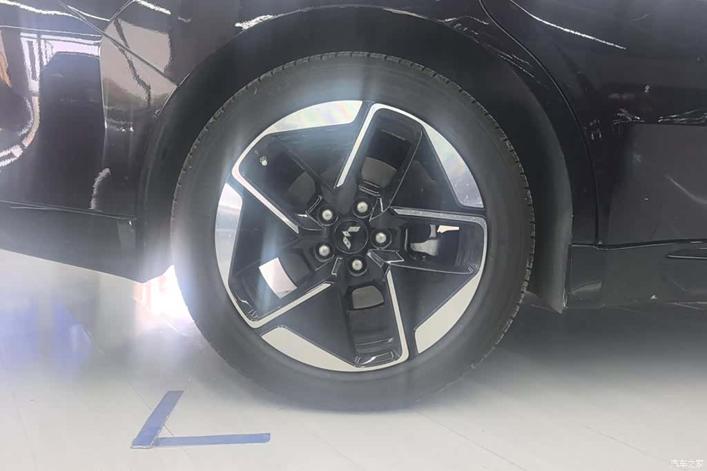 Wuling Starlight, 2025 6