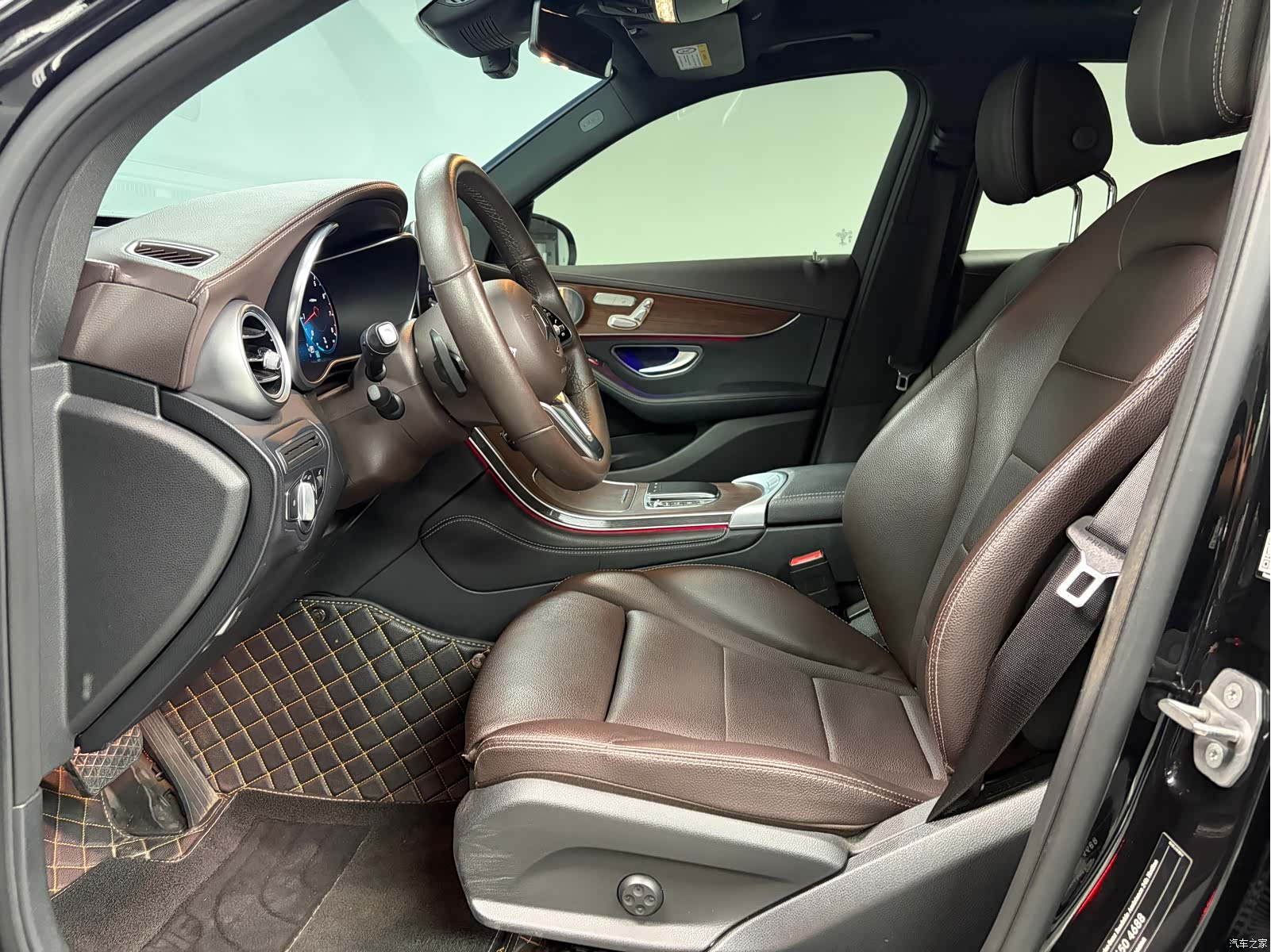 Mercedes-Benz GLC, 2021 6