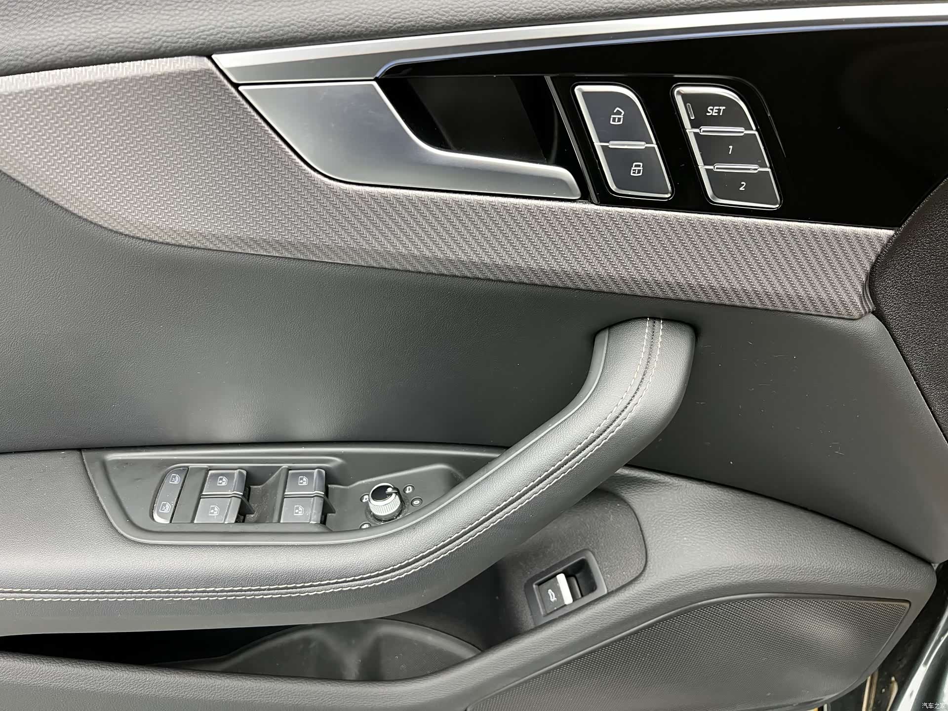 Audi A4L, 2024 12