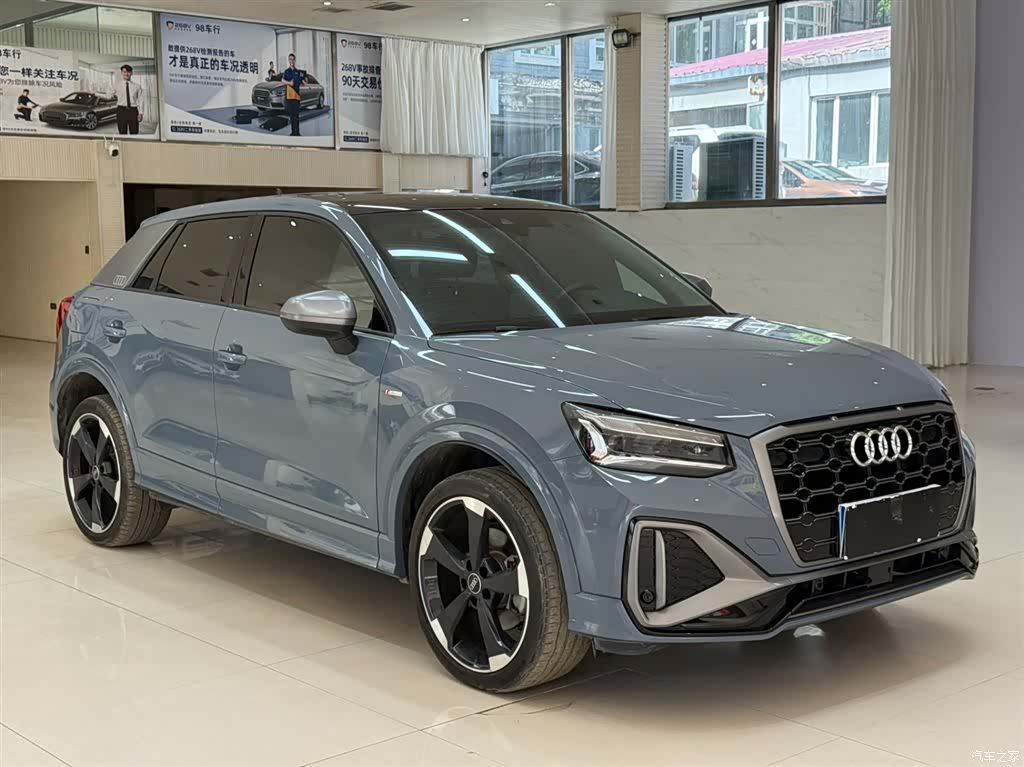 Audi Q2L, 2022 3