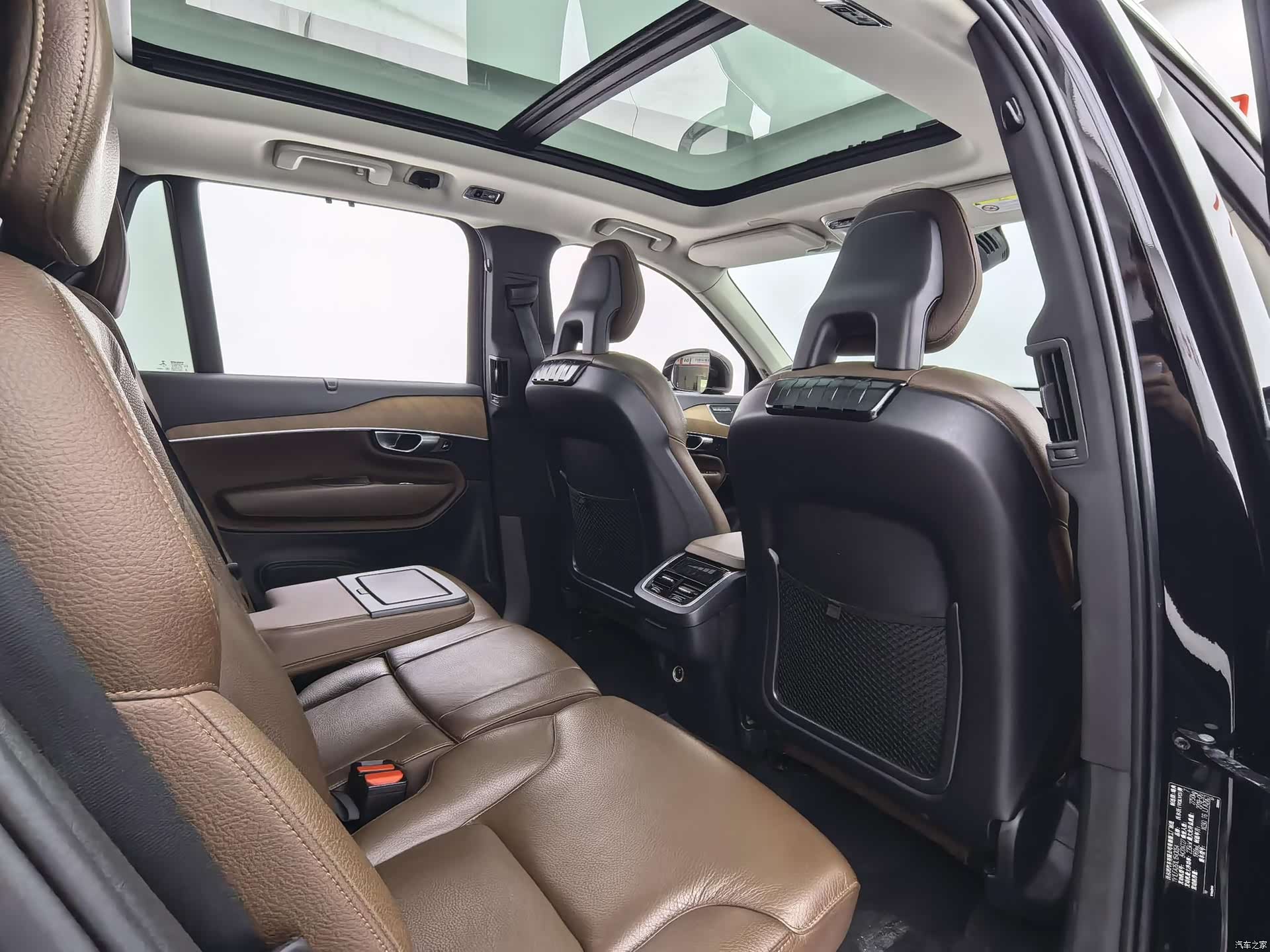 Volvo XC90, 2019 11