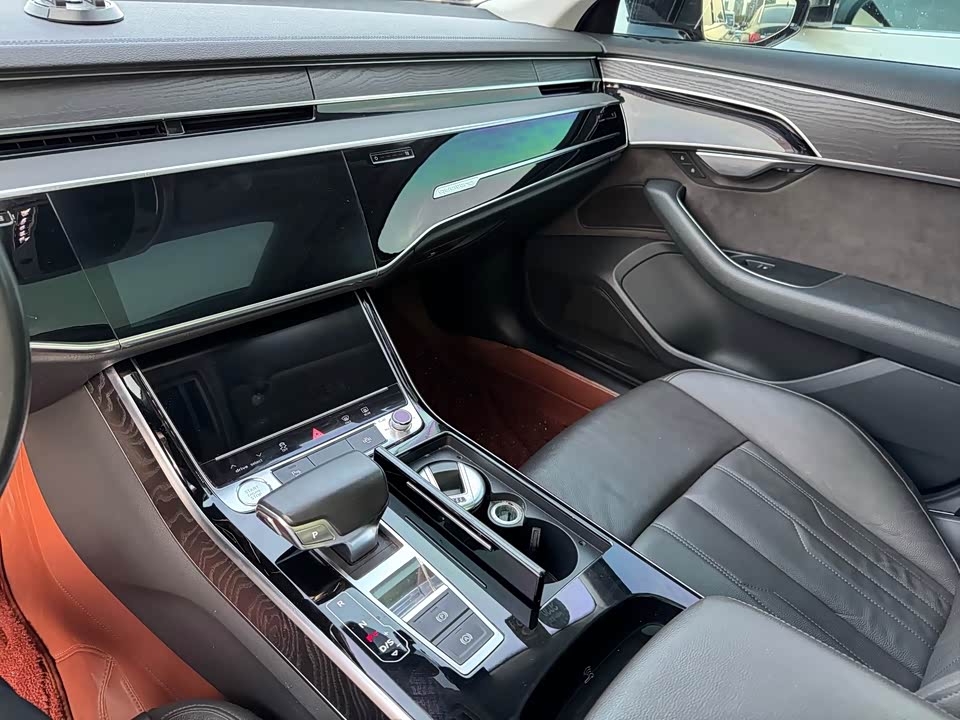 Audi A8 Audi A8