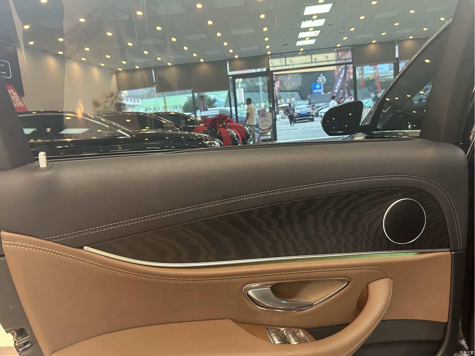 Mercedes-Benz E-Class, 2017 8