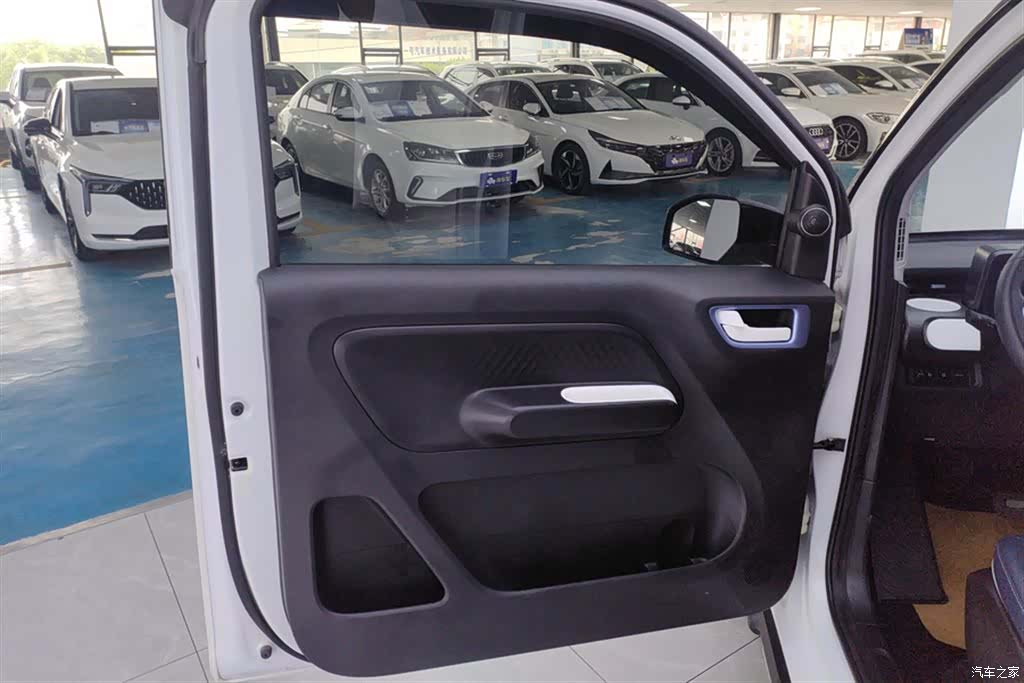 Wuling MINIEV, 2023 7