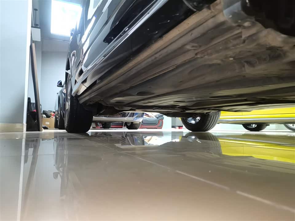 Audi Q2L Audi Q2L