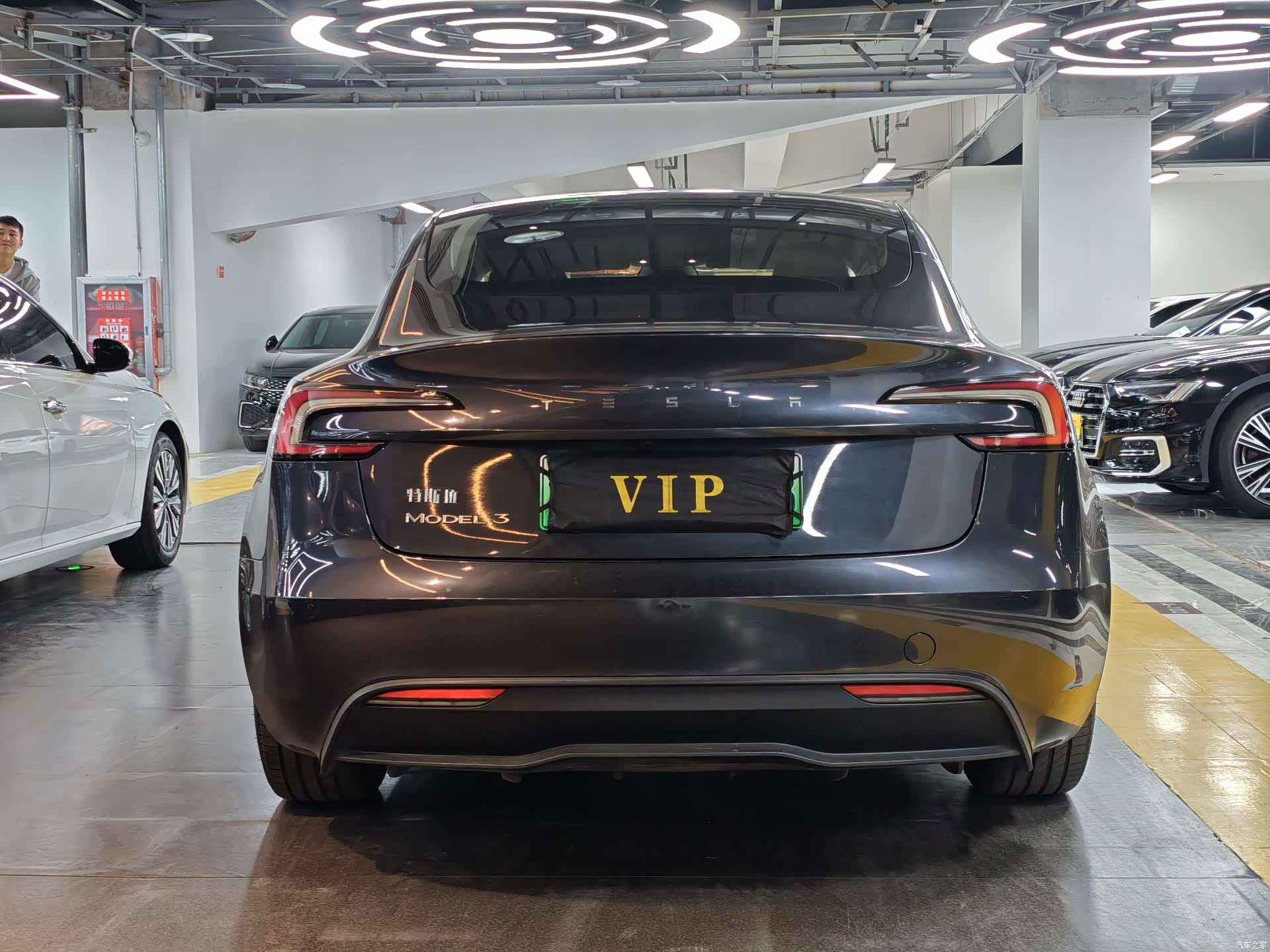 Tesla Model 3, 2023 15
