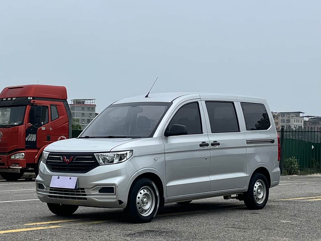 Wuling V 2022 1.5L LAR