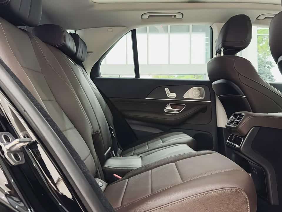 Mercedes-Benz GLE Mercedes-Benz GLE