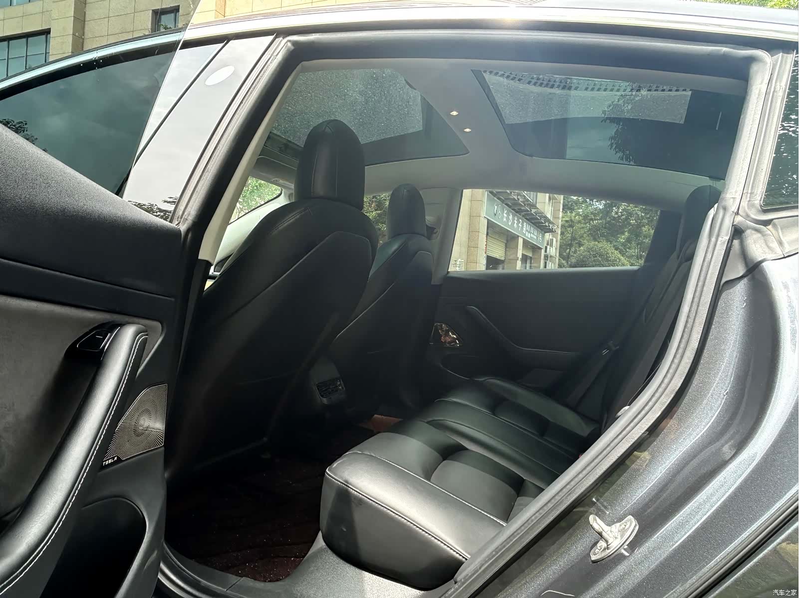 Tesla Model 3, 2020 8