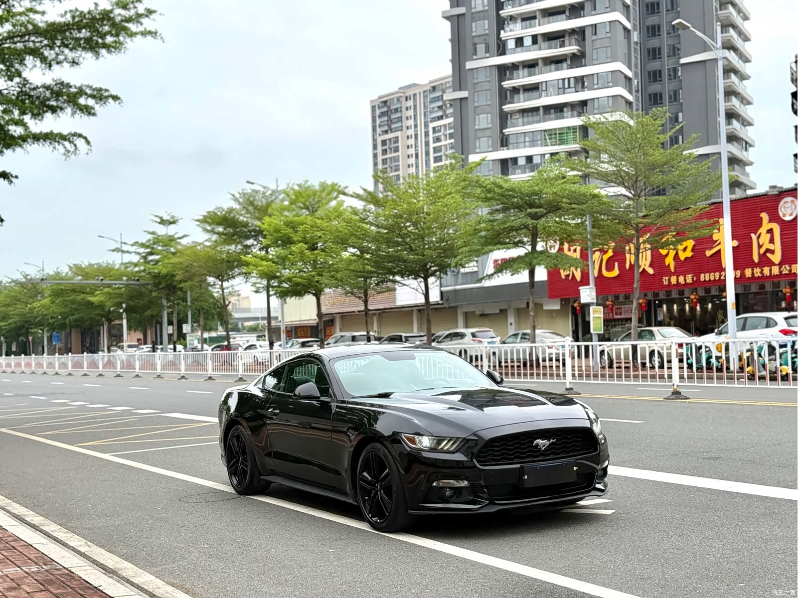 Ford Mustang, 2017 3