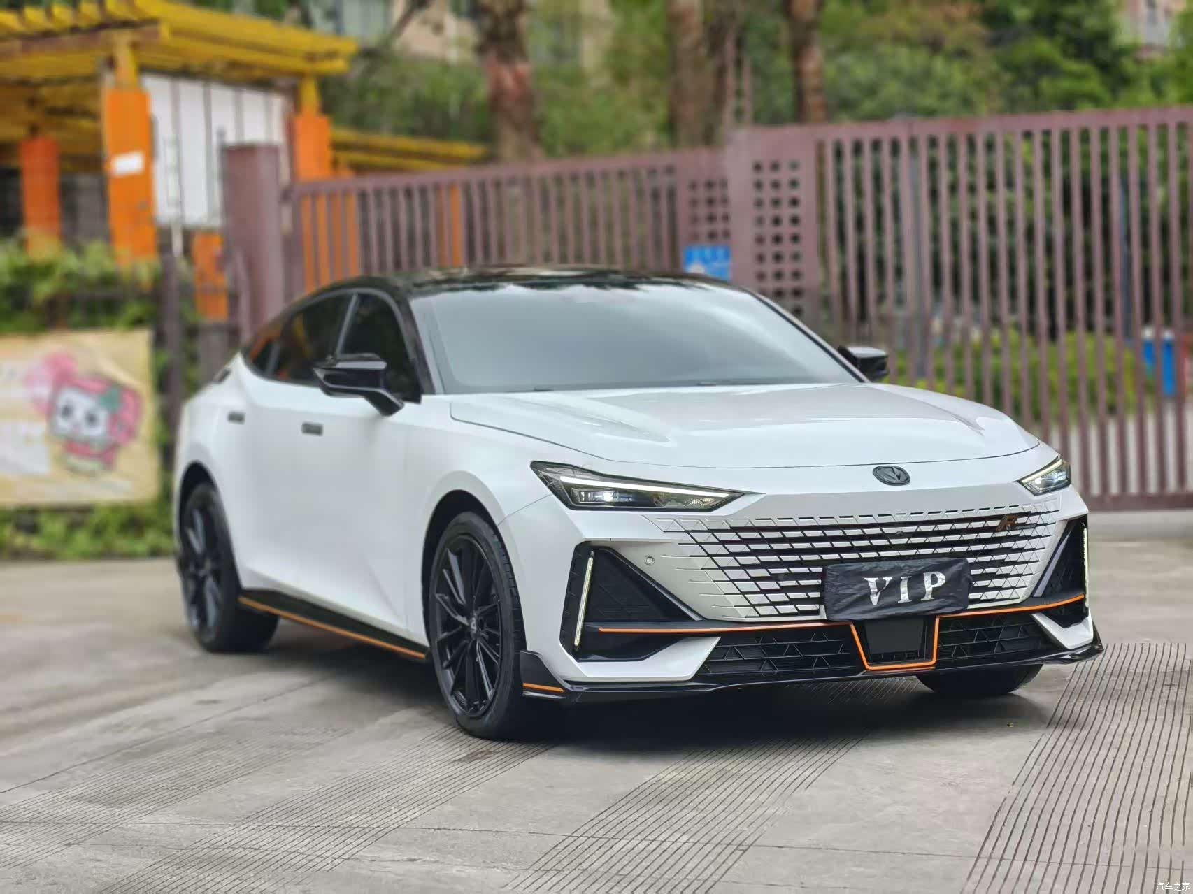 Changan UNI-V, 2024 3