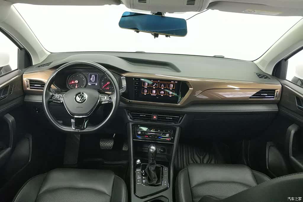 Volkswagen Tharu, 2021 12