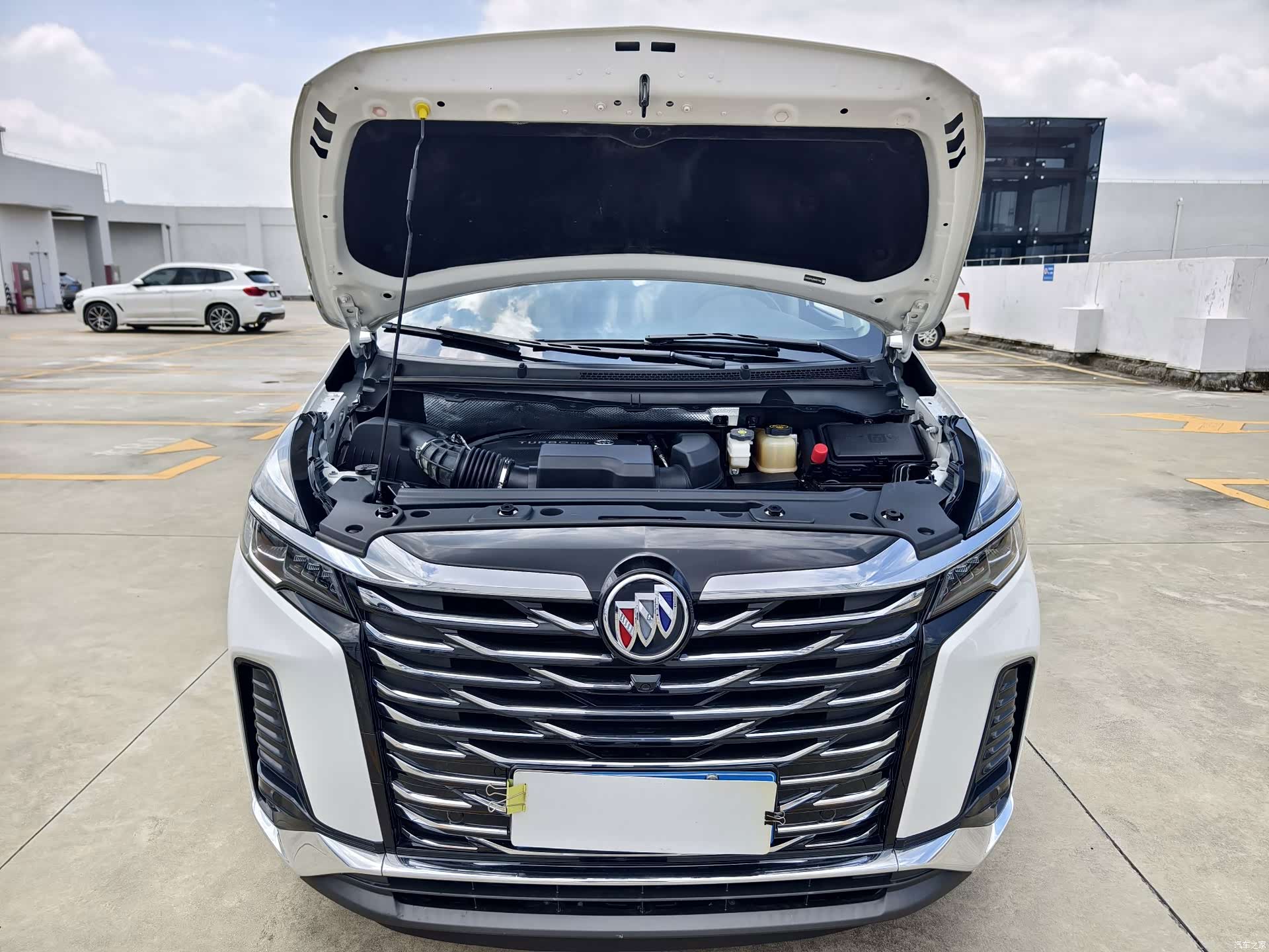 Buick GL8, 2023 25