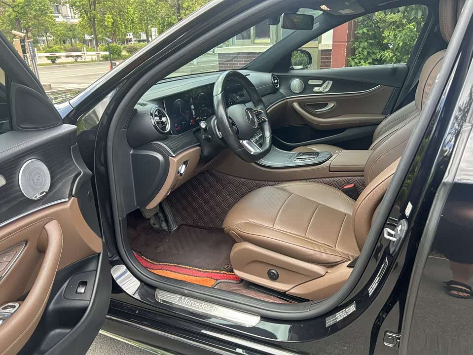 Mercedes-Benz E-class Mercedes-Benz E-class