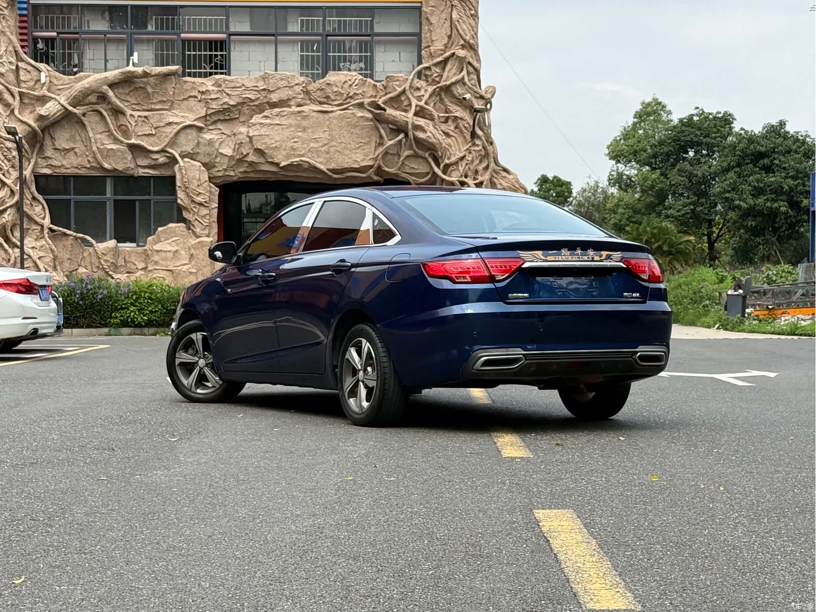 Geely Emgrand, 2018 3