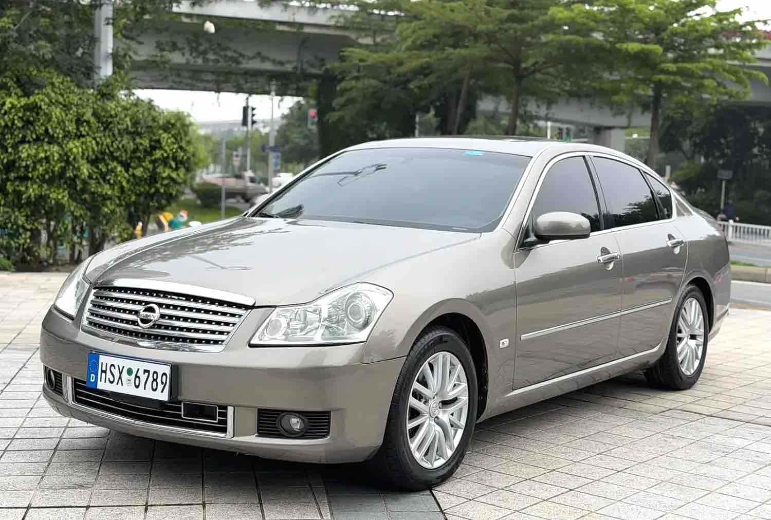 Nissan 350