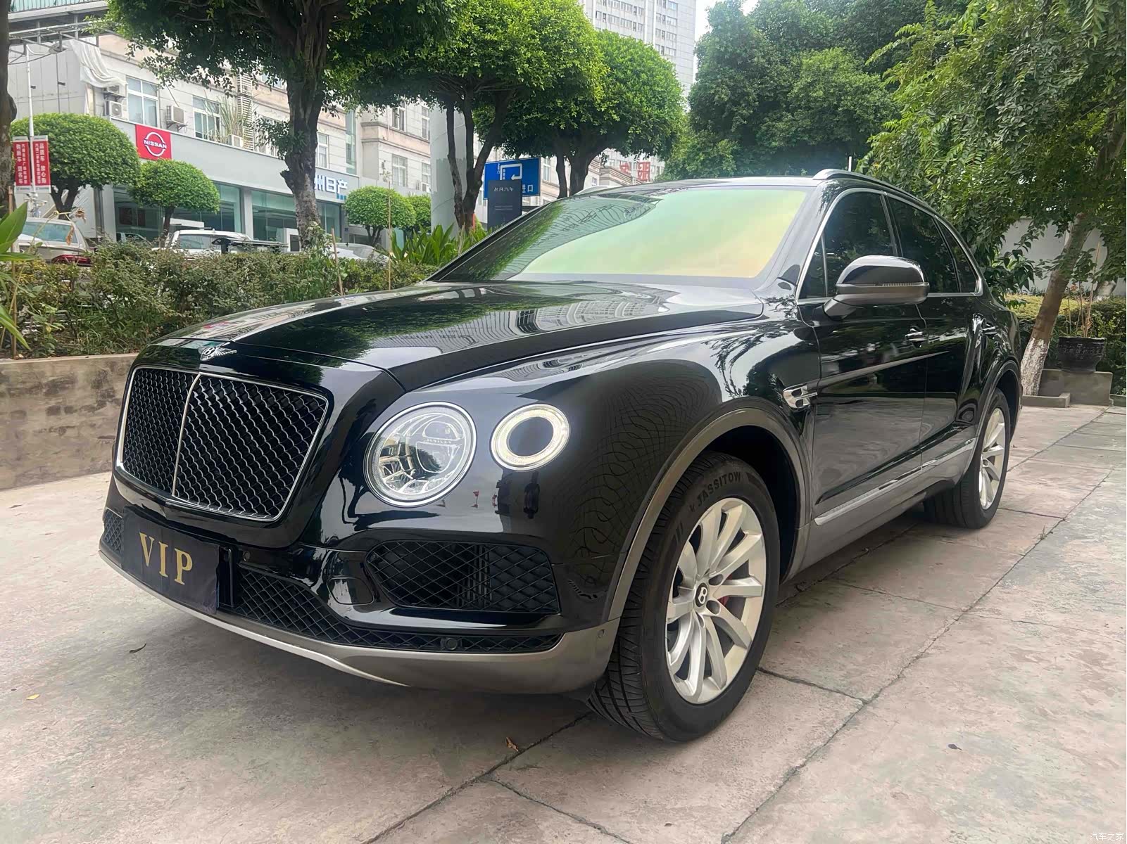 Bentley Bentayga, 2018 2