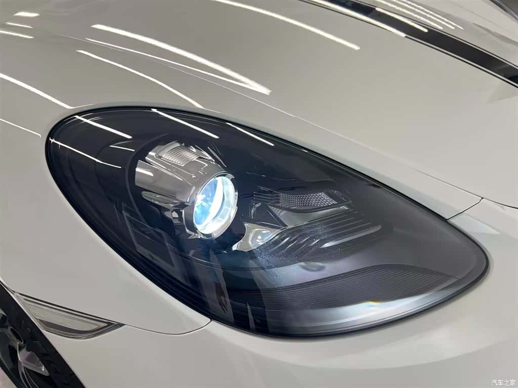 Porsche Boxster, 2025 13