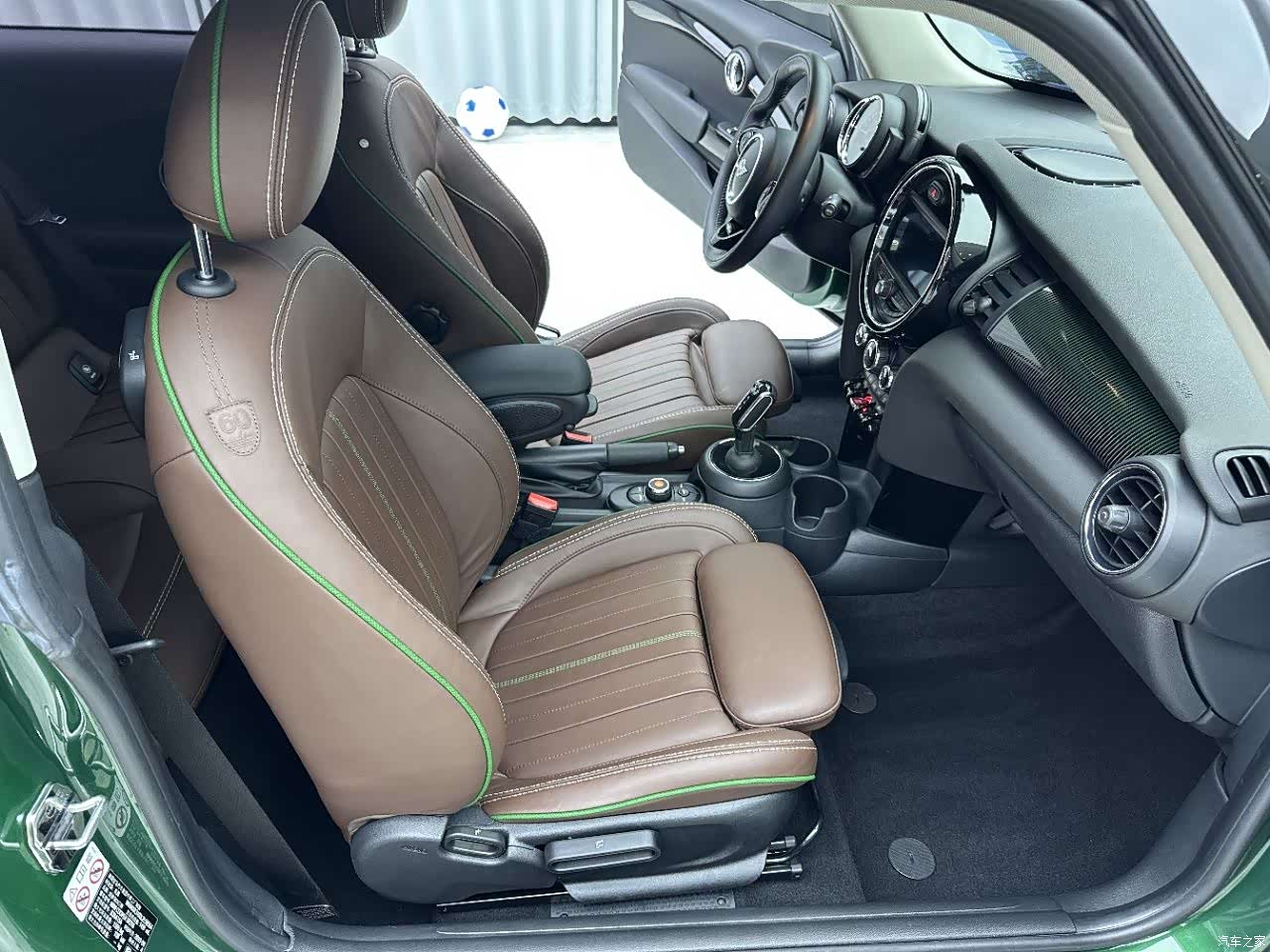 Mini Cooper, 2019 9