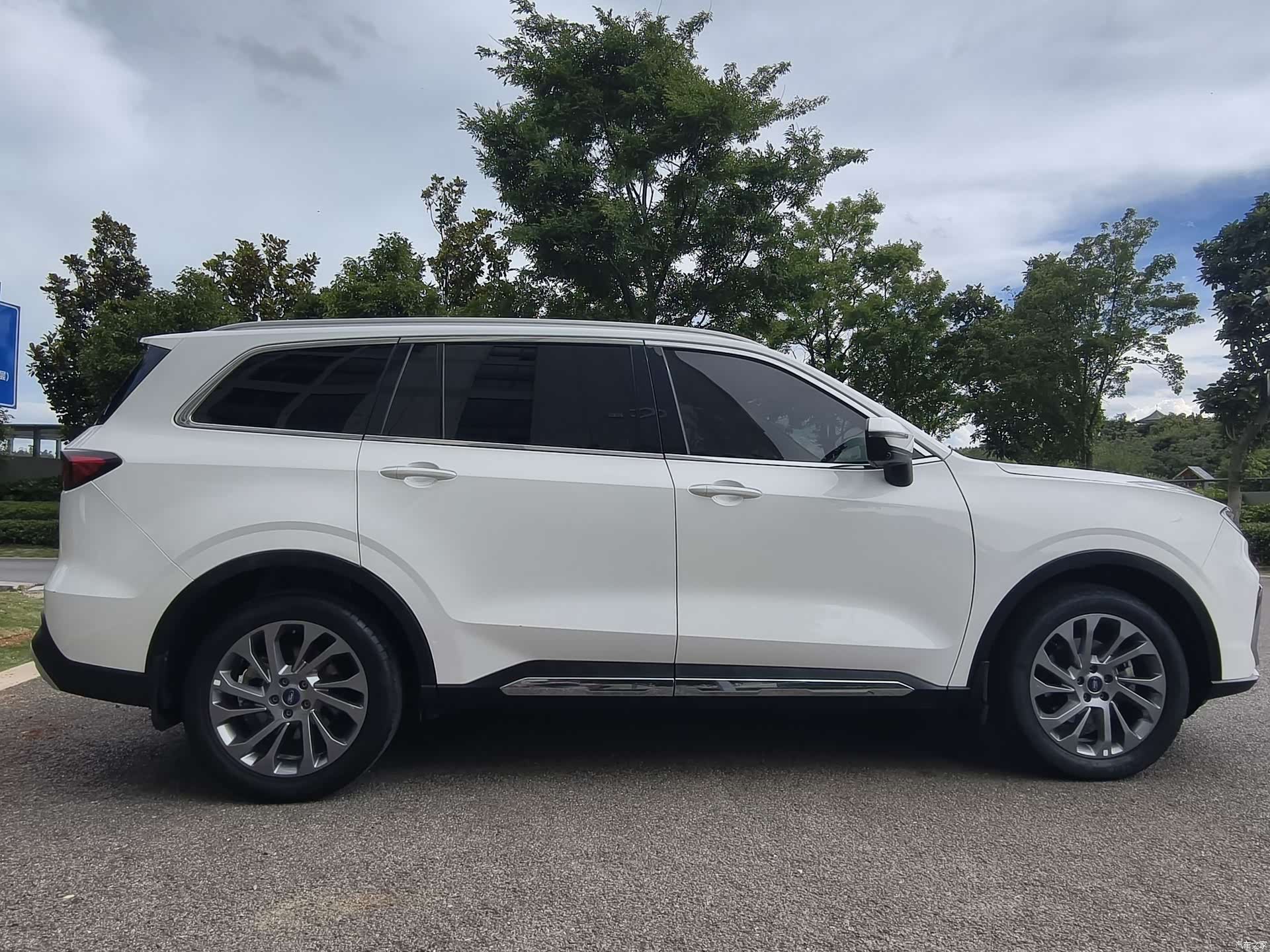 Ford Equator, 2021 10