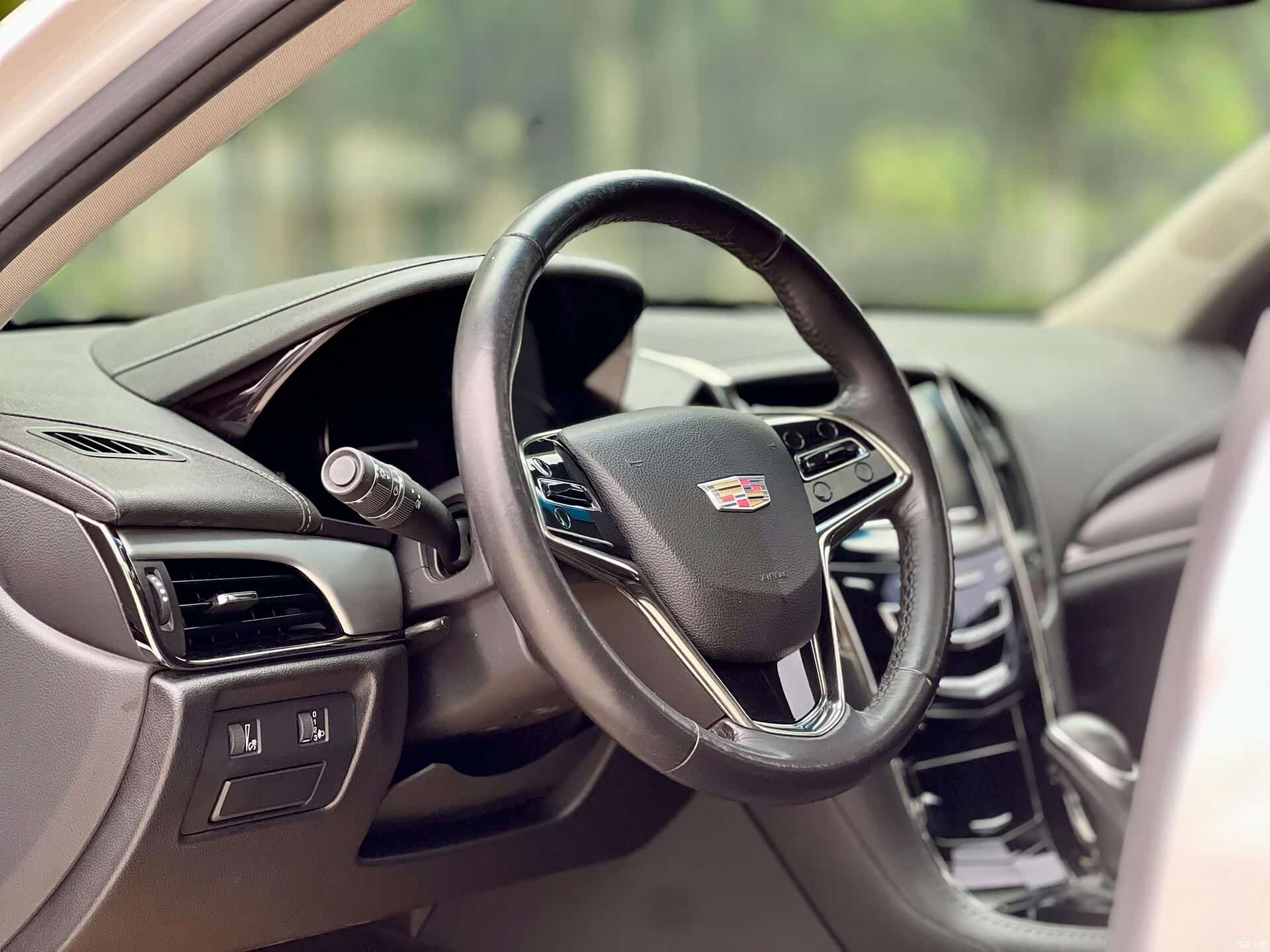 Cadillac ATS-L, 2018 10