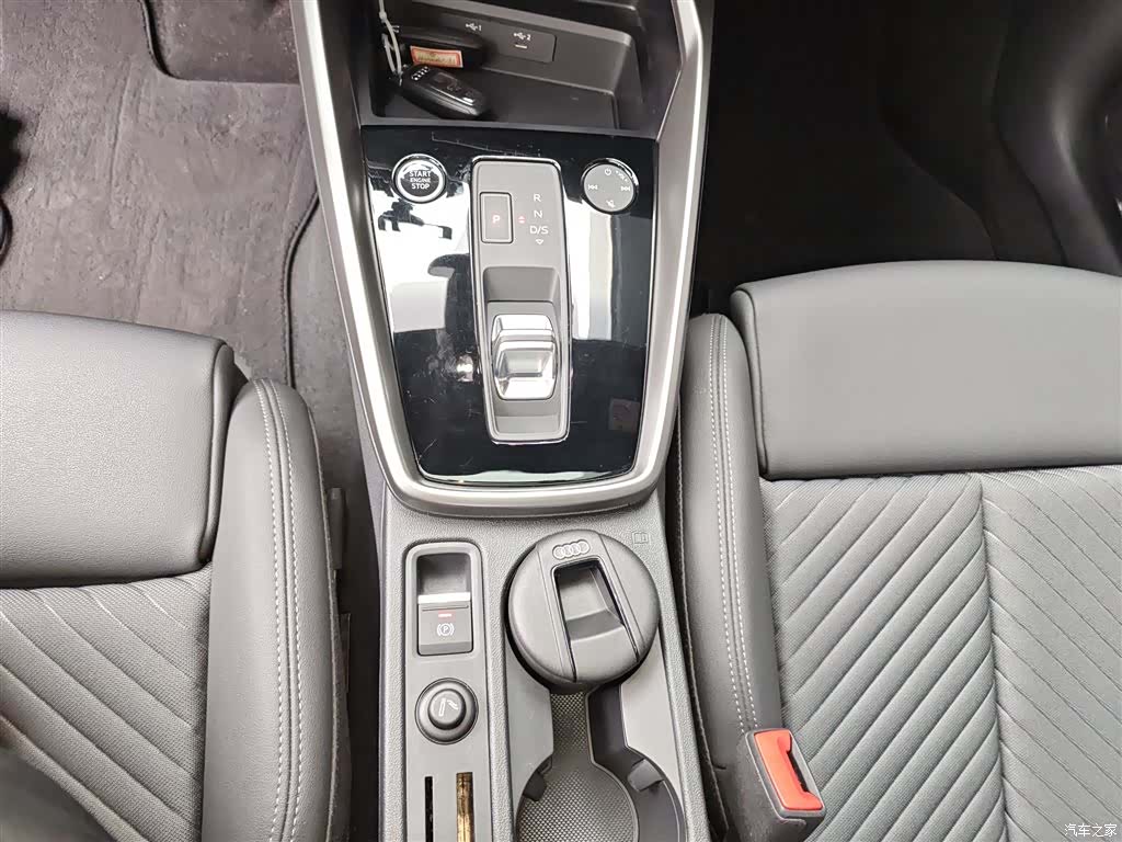 Audi A3, 2022 10