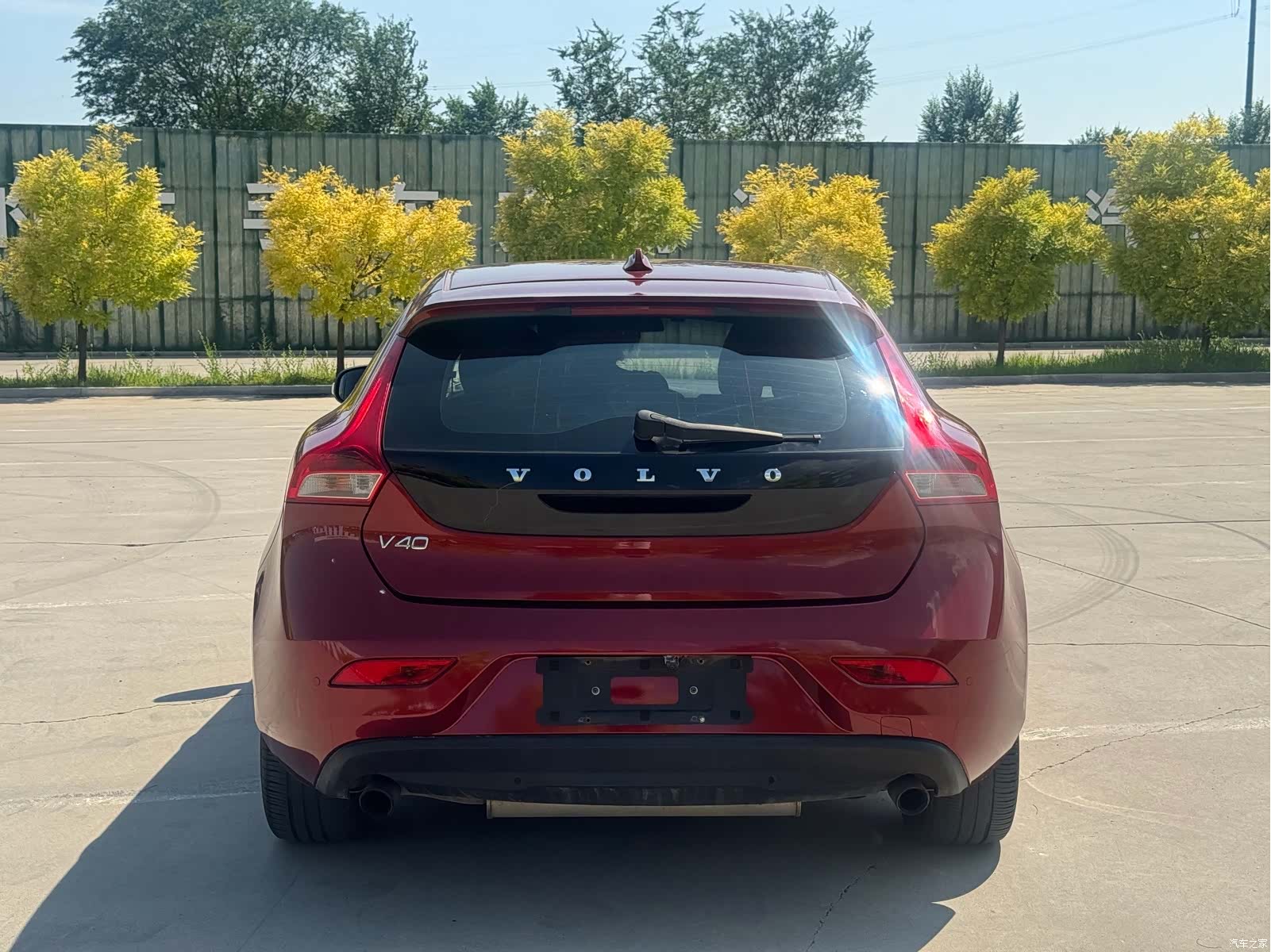 Volvo V40, 2014 19