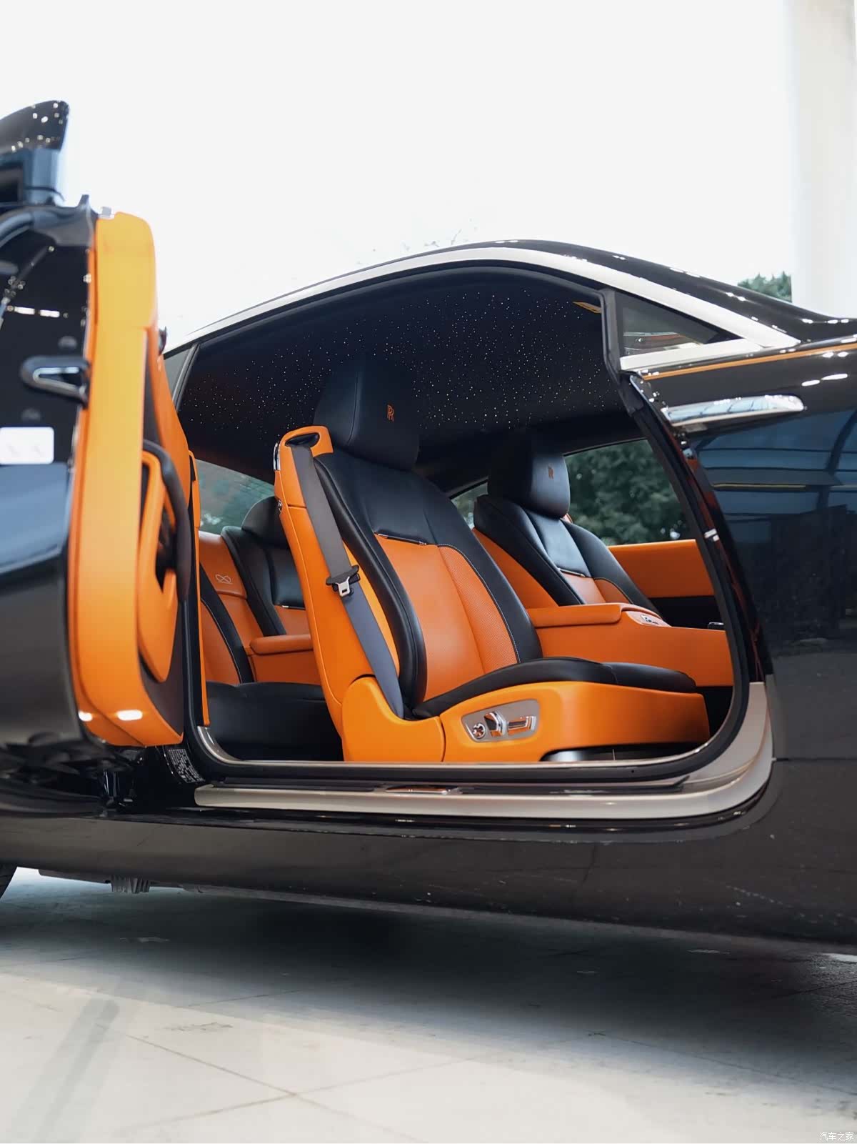 Rolls-Royce Wraith, 2018 12