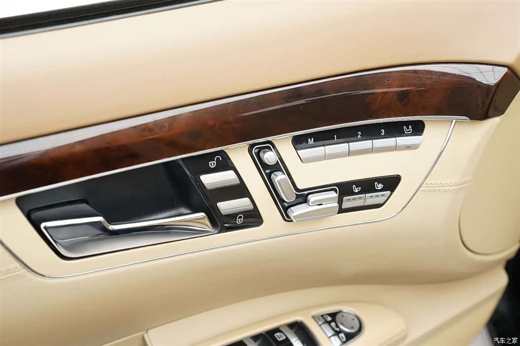 Mercedes-Benz S-Class, 2011 9