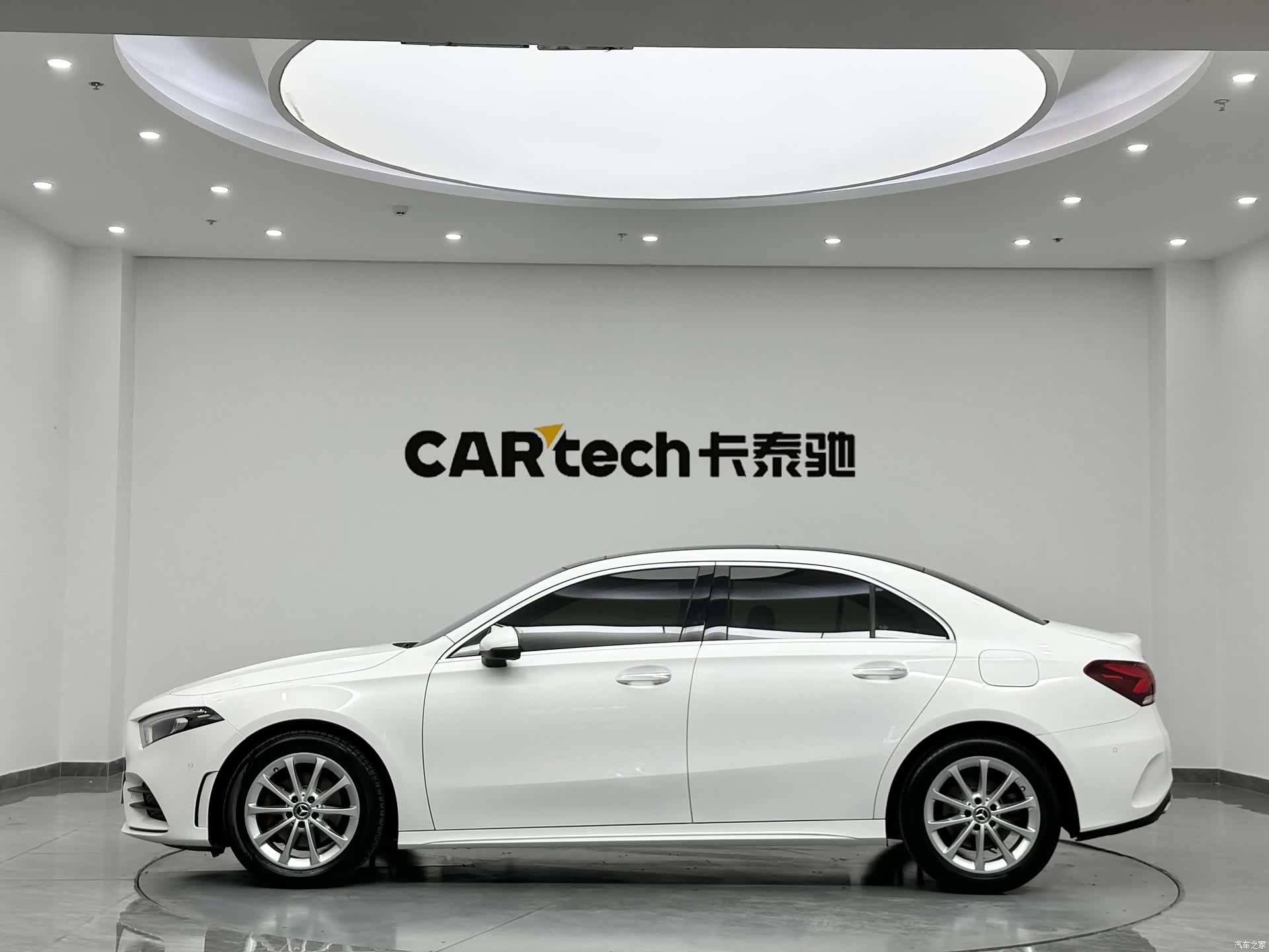 Mercedes-Benz A-Class, 2020 все фото