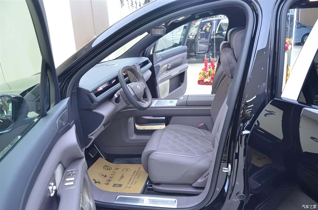 NIO ES8, 2026 4