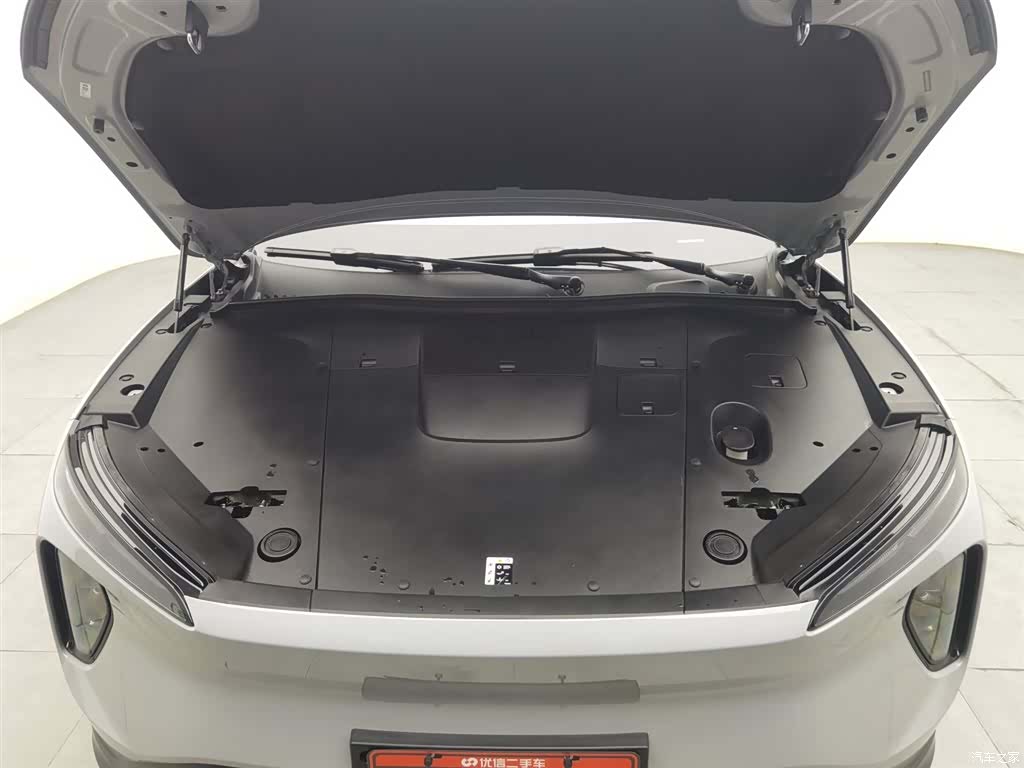 NIO ES6, 2024 6