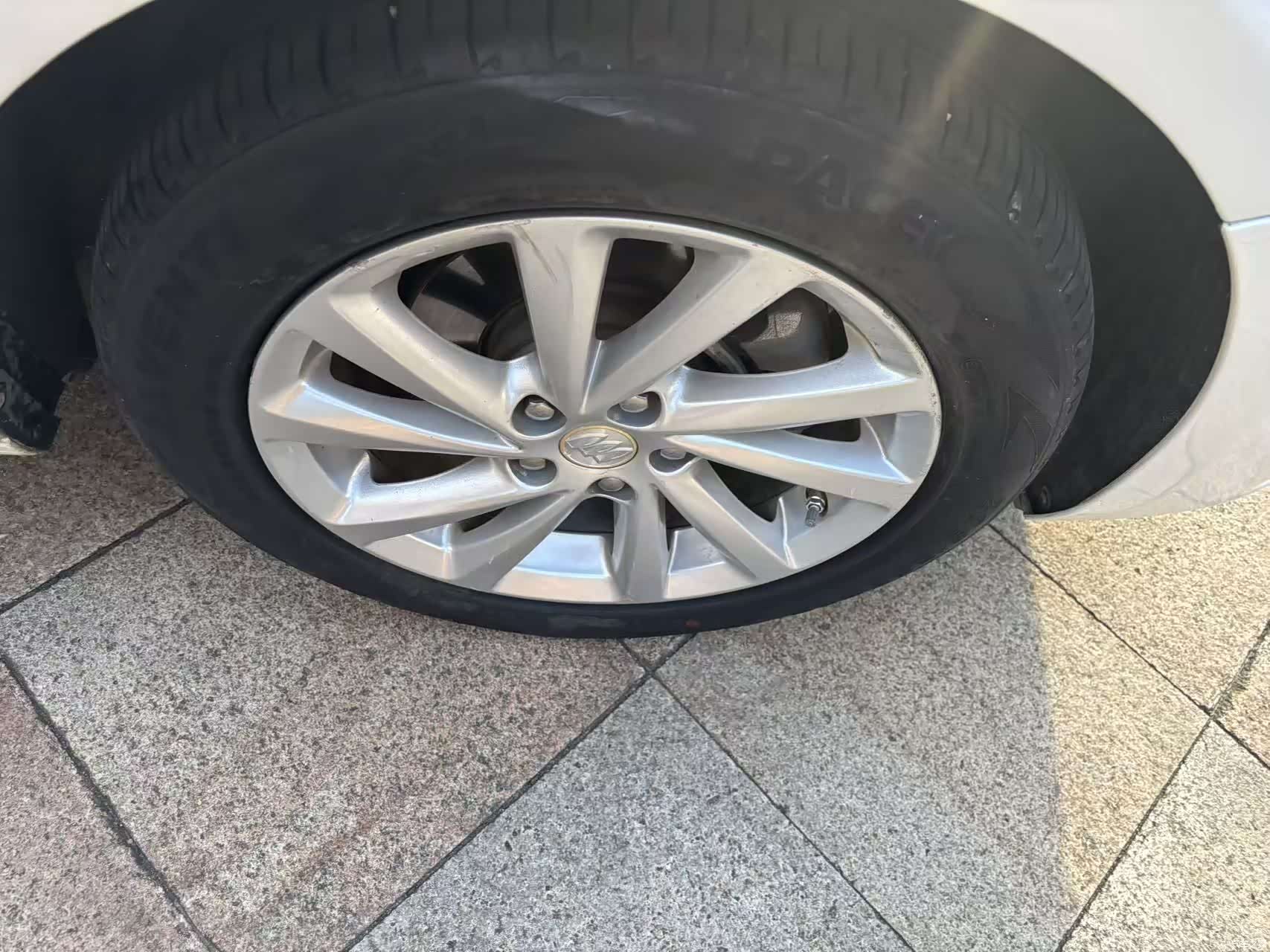 Buick Verano, 2016 8