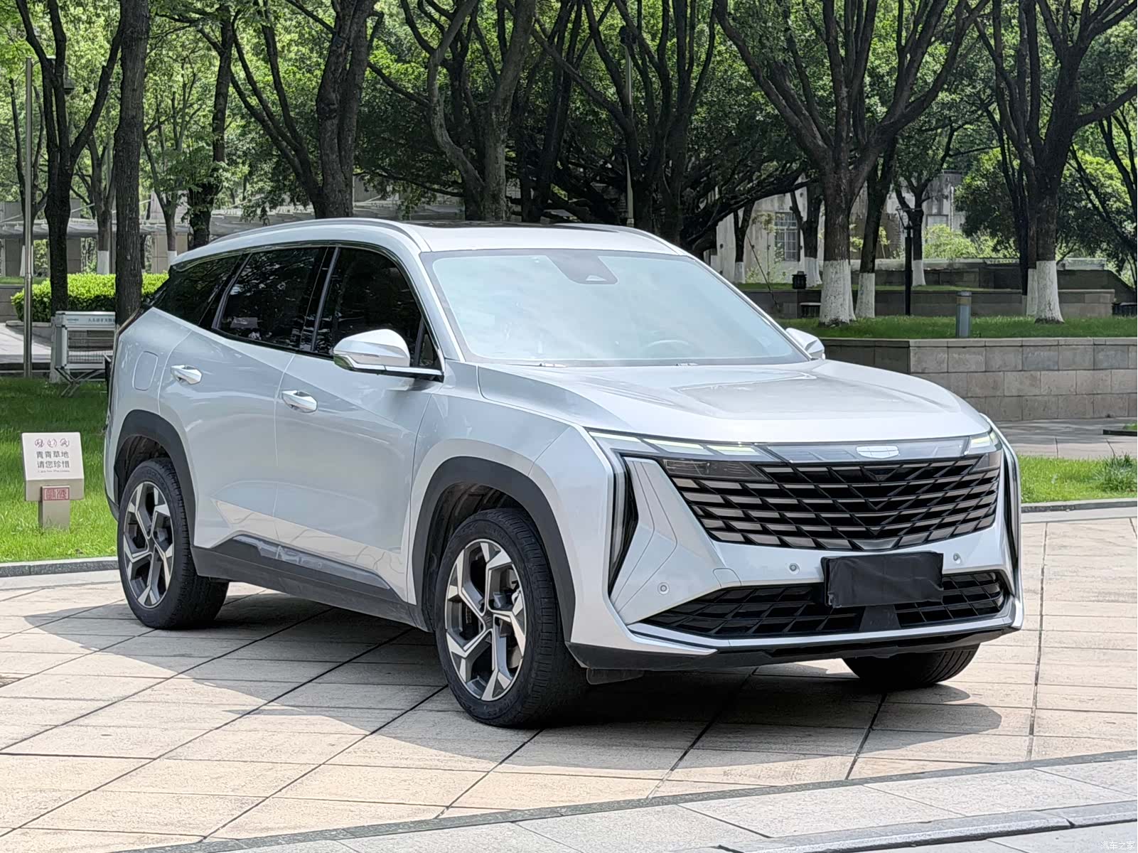 Geely Boyue, 2022 3