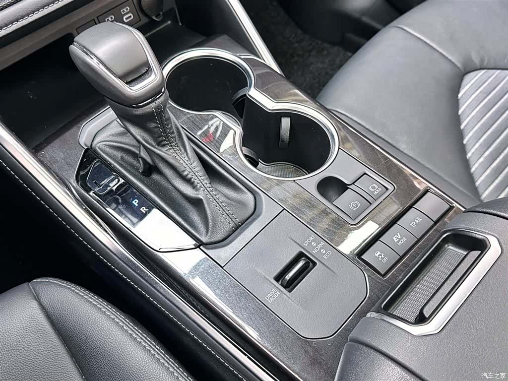 Toyota Crown, 2024 15