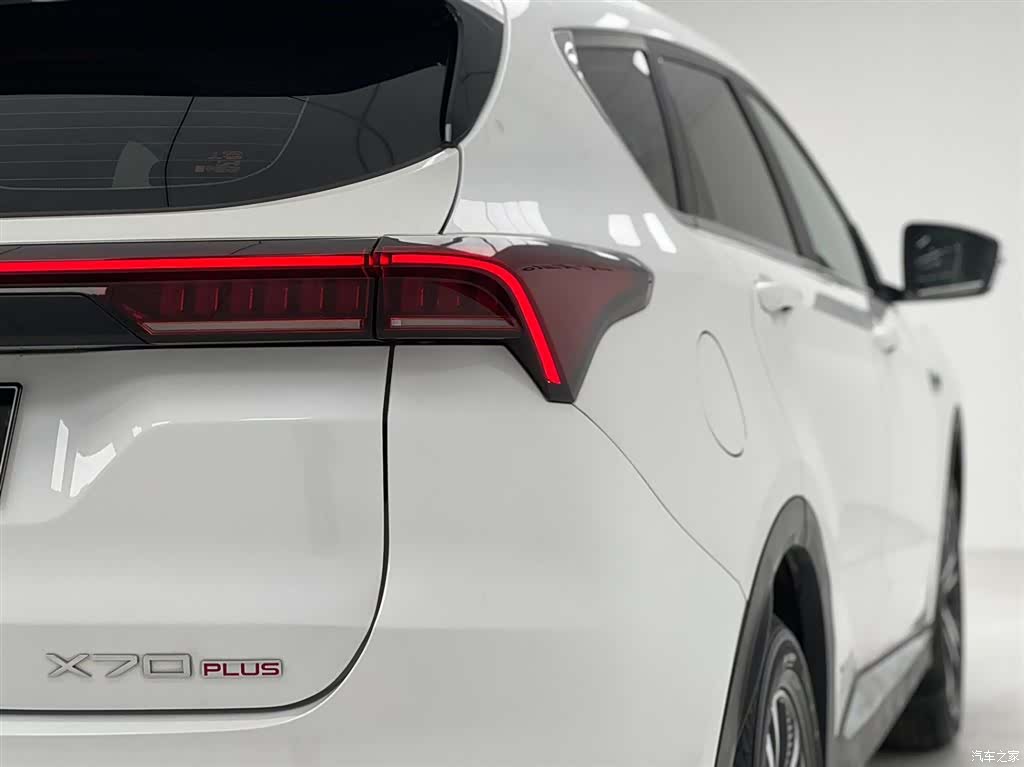 Jetour X70, 2022 9