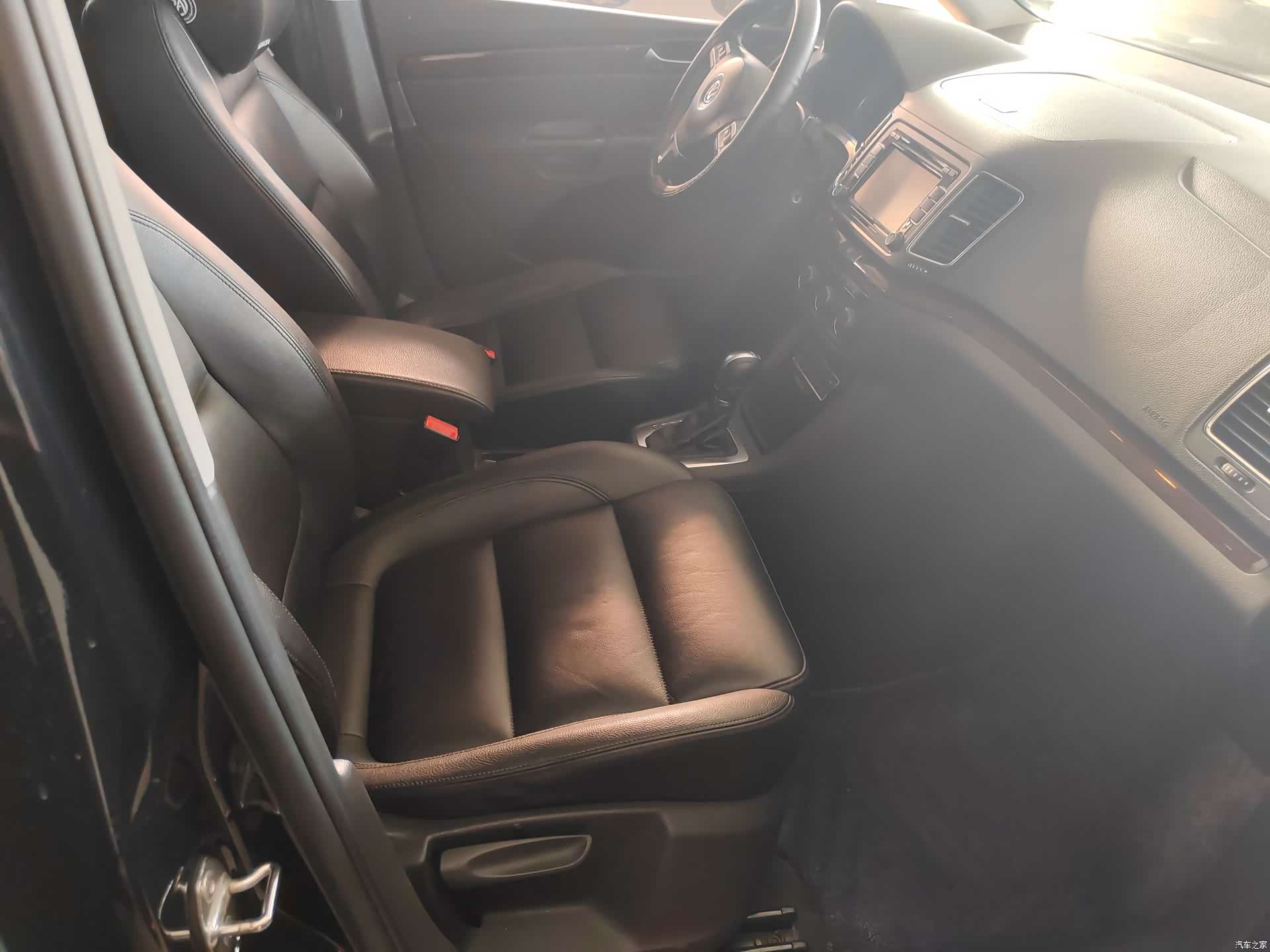 Volkswagen Xia, 2016 все фото