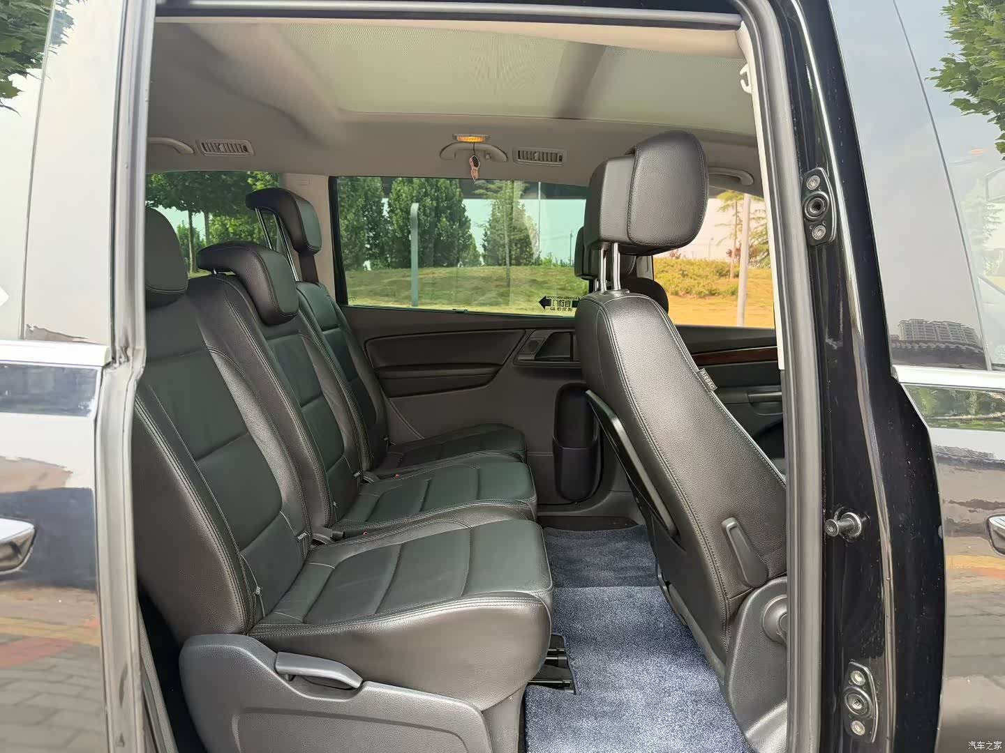 Volkswagen Xia, 2016 6