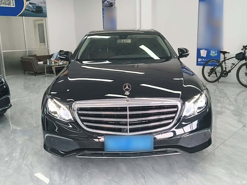 Mercedes-Benz E-Class, 2020 3