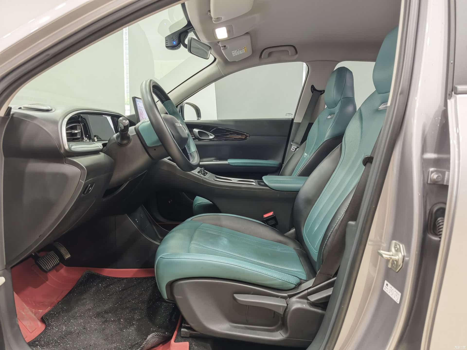 Geely Xingyuan, 2025 8